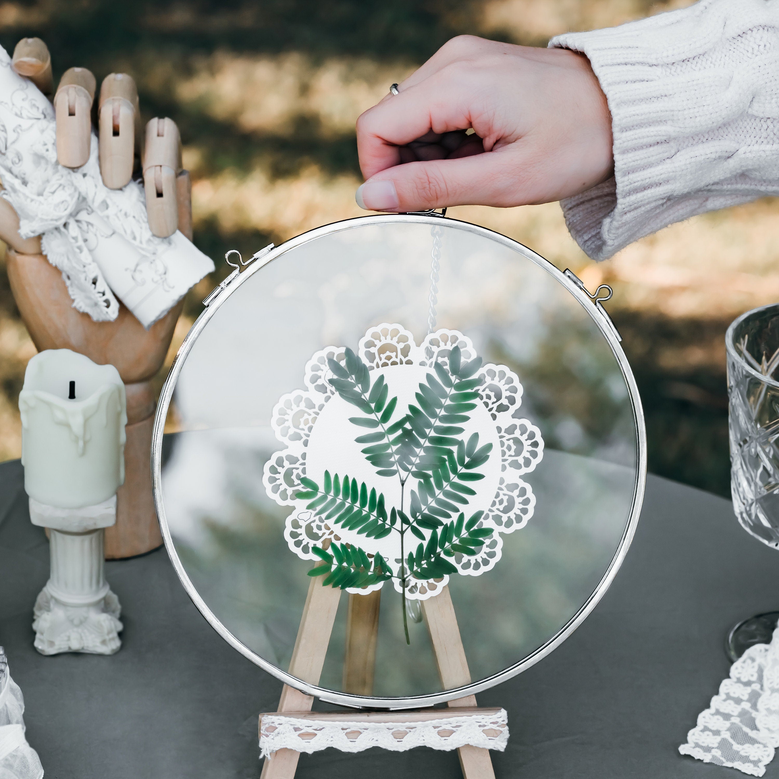 Round 7” Silver herbarium  Double Glass Frame, for Pressed Flowers, Leaves, Displaying Crochet - NCYPgarden